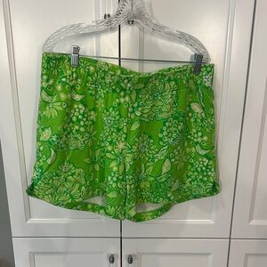 Lilly Pulitzer Green Floral Women's Shorts